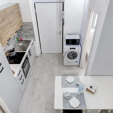 San Donato - Grazioso Moderno Monolocale - 600 M Metro Principi D'acaja Apartment Turin