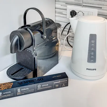 San Donato - Grazioso Moderno Monolocale - 600 M Metro Principi D'acaja 公寓 *