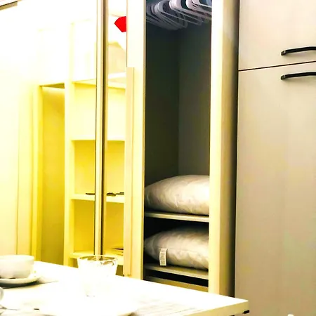 San Donato - Grazioso Moderno Monolocale - 600 M Metro Principi D'acaja Турин