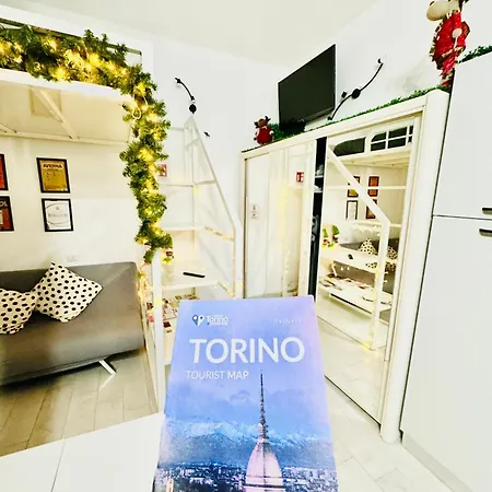 Daire San Donato - Grazioso Moderno Monolocale - 600 M Metro Principi D'acaja *