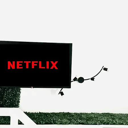 San Donato - Grazioso Moderno Monolocale - 600 M Metro Principi D'acaja *